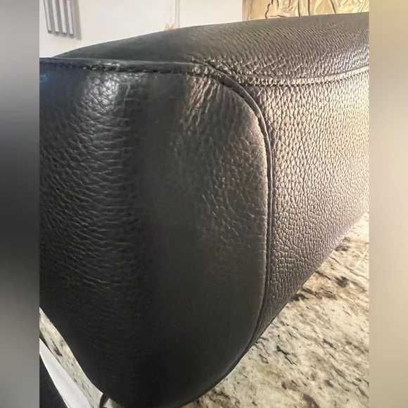 Kate Spade Leila large Black Backpack “LIKE NEW!” - www  display picture 3
